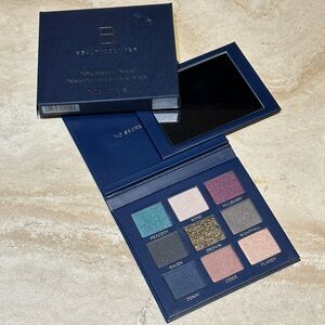 Beautycounter Statement Eyeshadow Palette (Very Rare)
